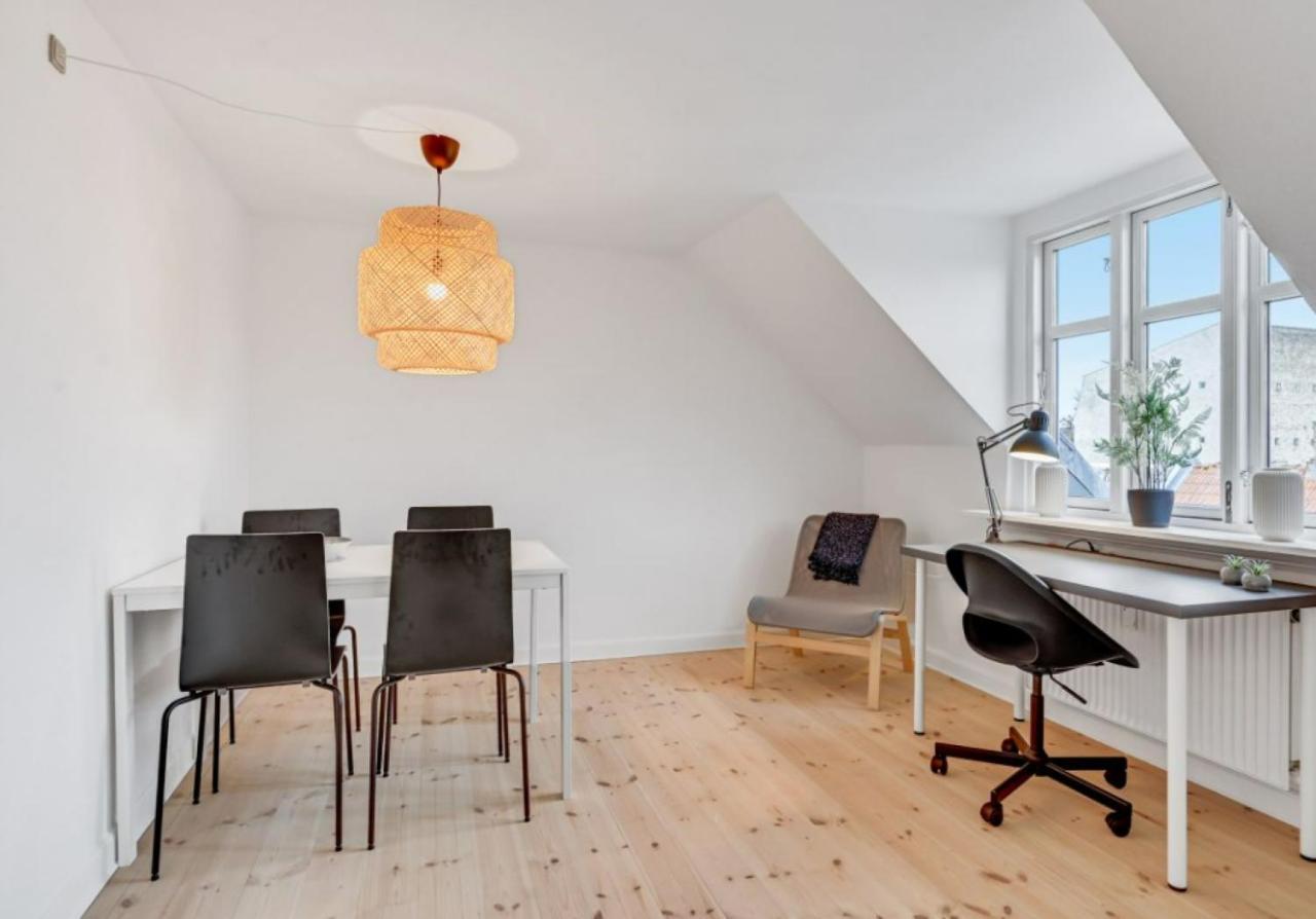 One Bedroom Apartment In Aarhus, Ole Rmers Gade 104 Exterior photo